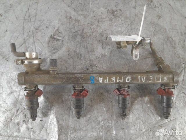 Рампа топливная Opel Omega B 1994-2003