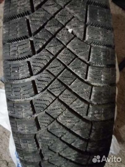 Pirelli Performance Winter S 185/65 R180