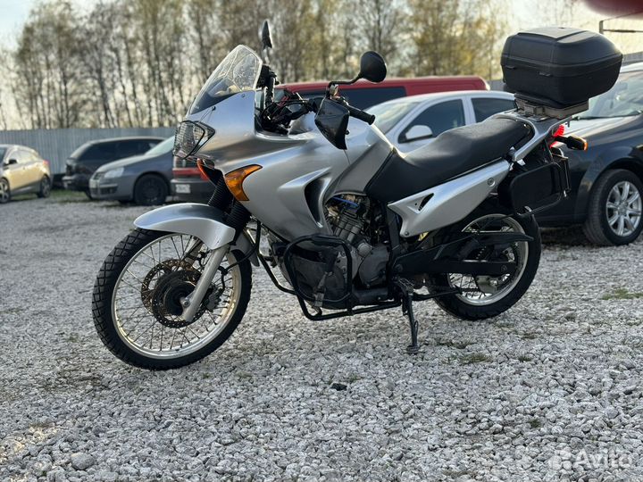 Honda XL600V Transalp, 2001