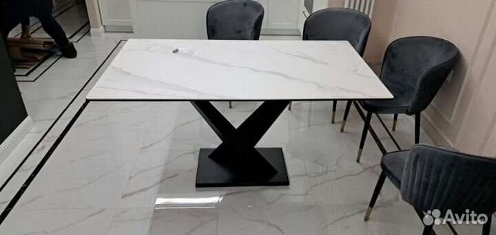 Стол из керамогранита STK-31980