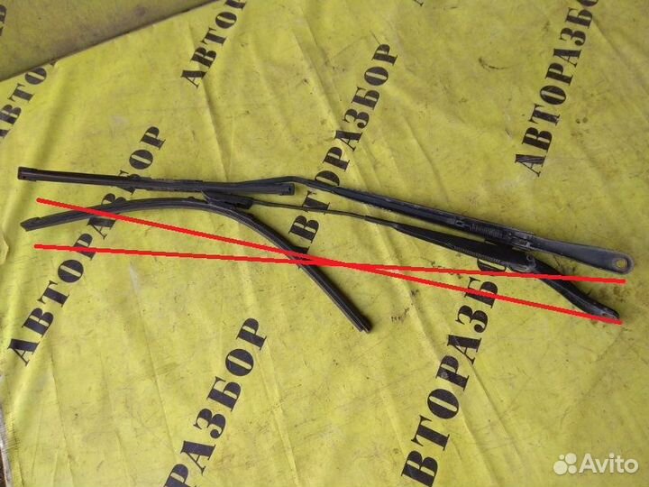 Поводок стеклоочистителя (дворников) Renault
