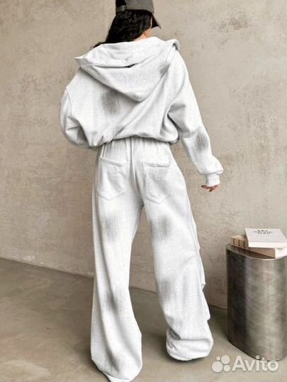 Крутой костюм спортивный Balenciaga