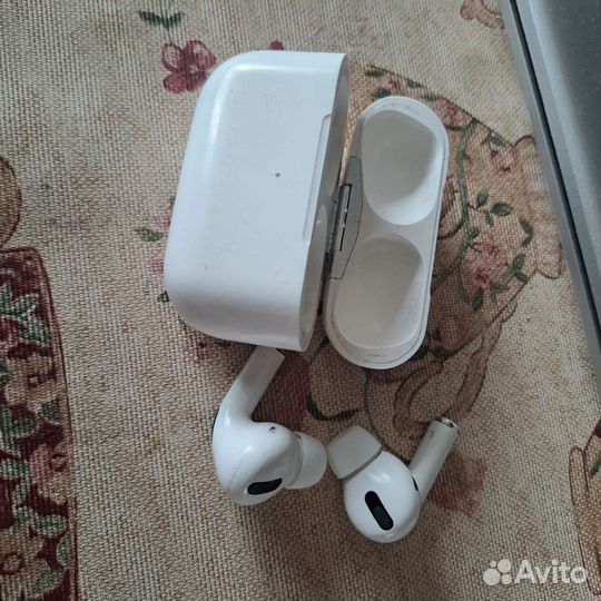 Apple airpods pro