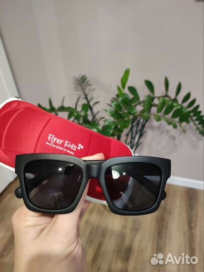 Солнцезащитные очки