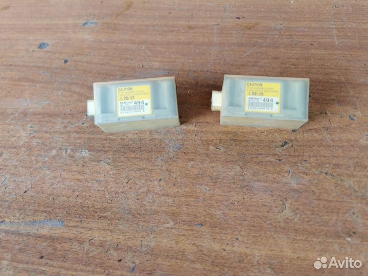 Датчик удара боковой Mitsubishi Galant 9