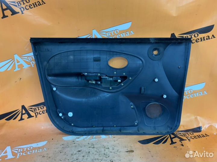 Обшивка боковой двери передняя правая Daewoo Matiz