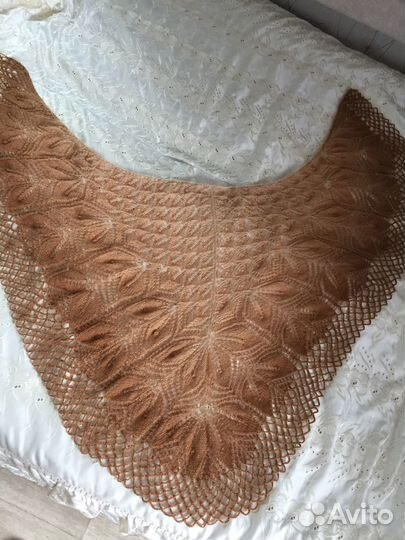 Шаль ручной работы