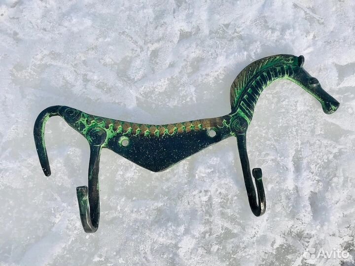 Настенные вешалки—ключница, дизайн интерьеров