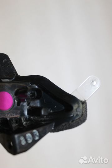 Lexus IS Указатель поворота в левое зеркало 13-20