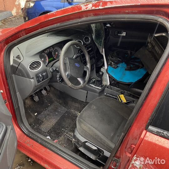 Салон Ford Focus 2