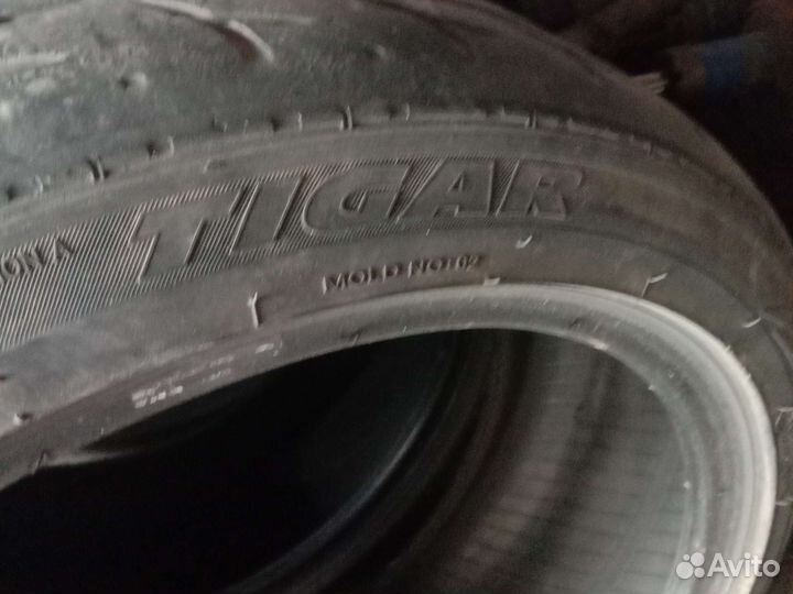Tigar Syneris 215/45 R17