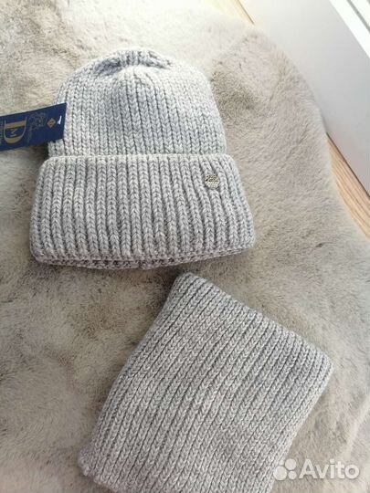 Шапка и снуд