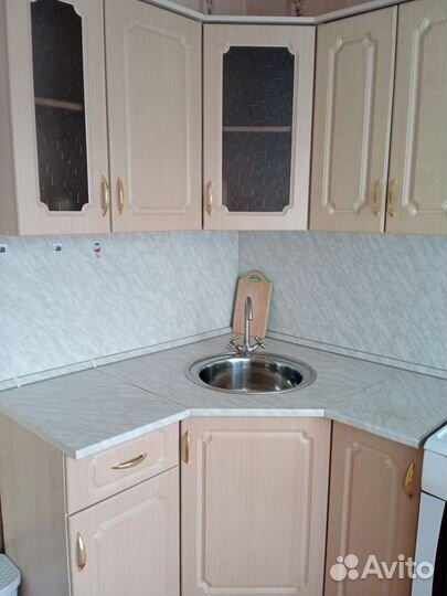 Кухонный гарнитур угловой бу