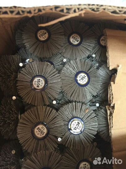 Нейлоновые щётки для шлифовки поверхности