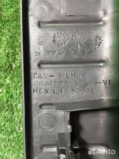 Накладка порога заднего левого внутри Chrysler PT