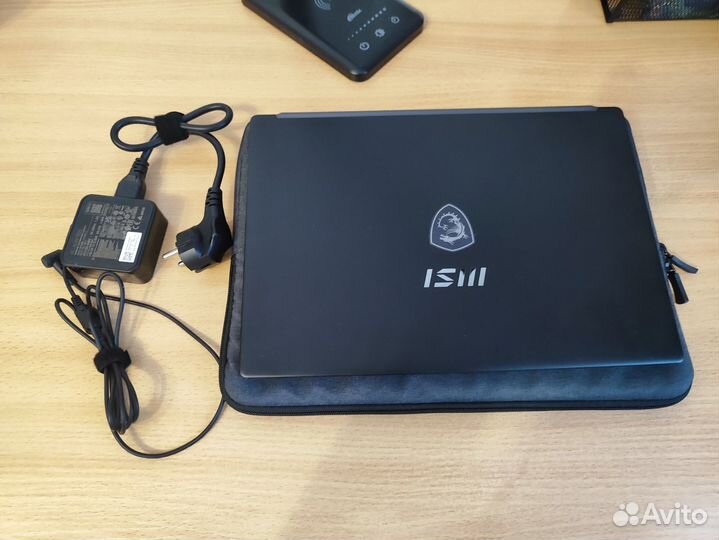 Ультрабук MSI Modern 14 C12M-230RU