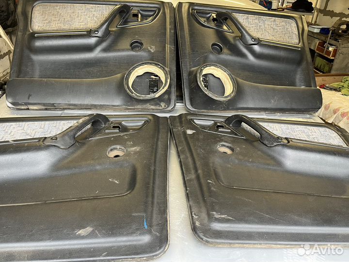 Дверные карты на (газ 3110) + Волга на разбор