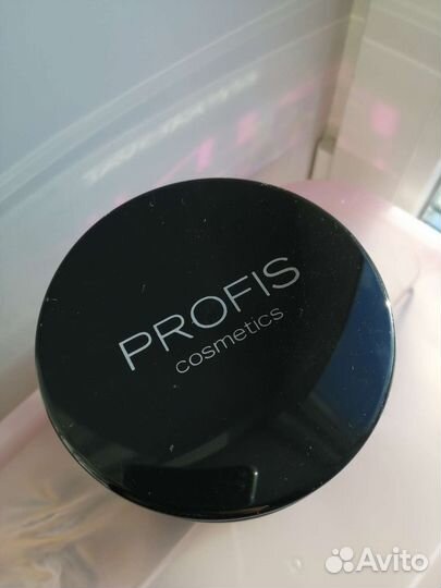 Маска розовая для волос с клубничным запахом