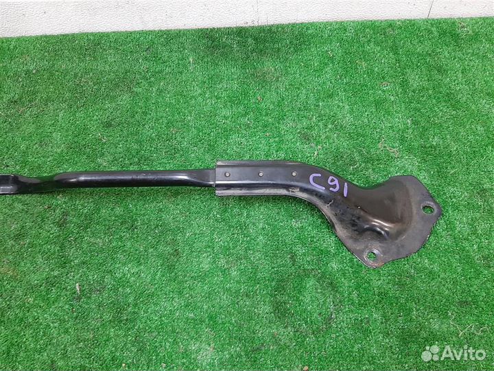 Распорка кузова Ford Kuga CBV 2011