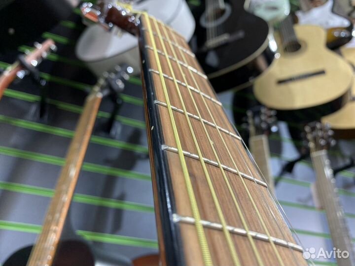 Fender FA-125 Акустическая гитара с чехлом