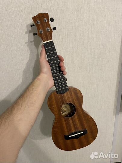 Укулеле сопрано Enya новая