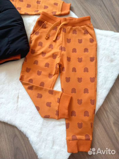 Костюм на мальчика новый Zara