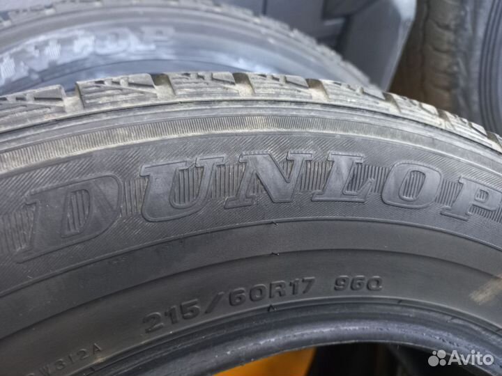 Dunlop DSX 215/60 R17