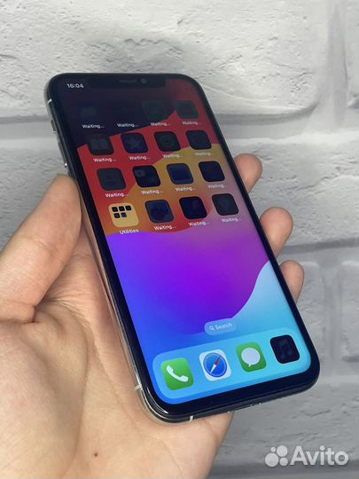 iPhone 11 Pro, 64 ГБ