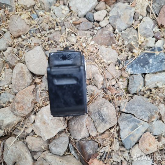 Кнопка стеклоподъемника Byd F3 2008