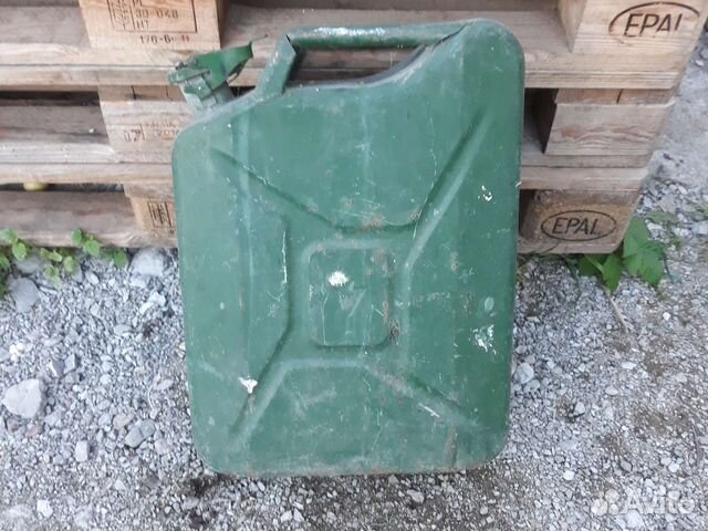 Канистра 20литров бу