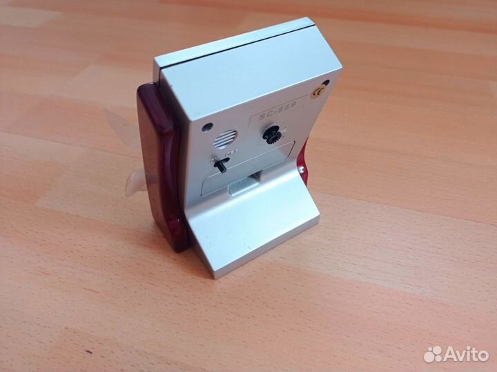 Часы-будильник scarlett