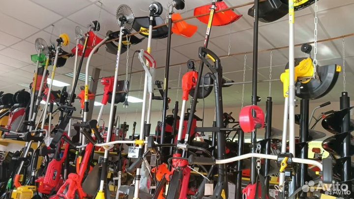 Триммер бензиновый Brait BR-521