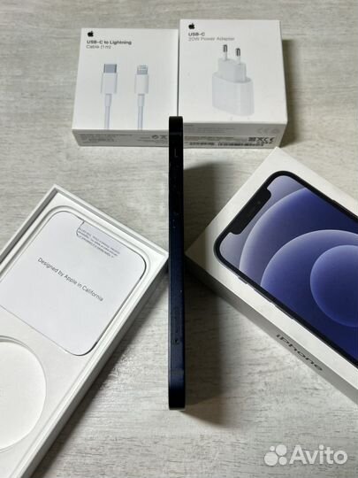 iPhone 12, 64 ГБ