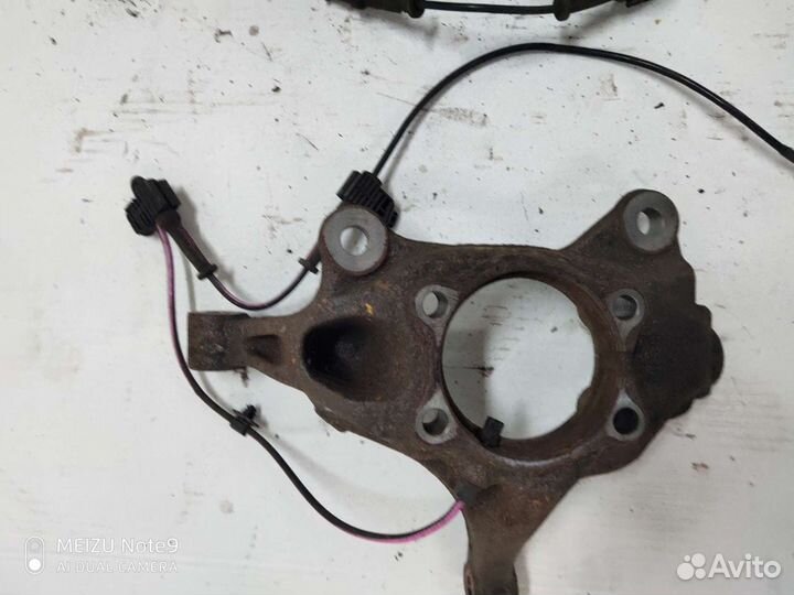 Mazda 3BM поворотный кулак цапфа