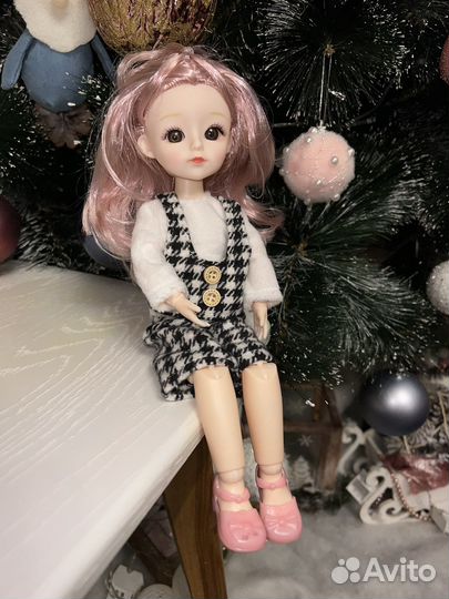 Кукла на шарнирах