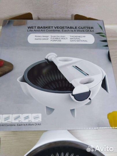 Многофункциональная терка-овощерезка с контейнером