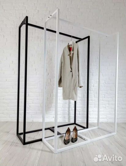 Вешалка напольная для одежды