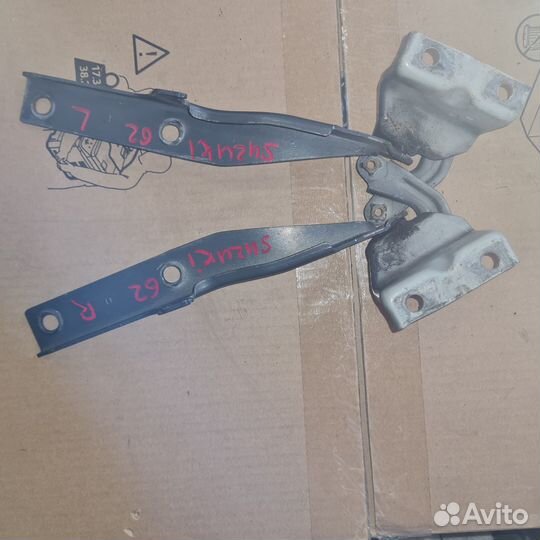 Петли капота suzuki grand vitara 2008
