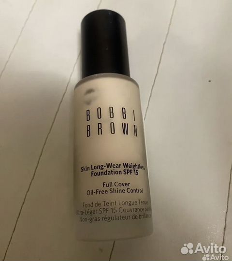 Крем тональный Bobbi Brown светлый Alabaster