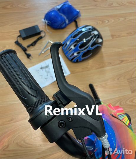 Видео Drift - BOT дрифт бот самокат + амортизаторы