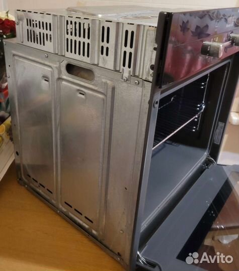 Духовой шкаф Siemens Hb23gb641r