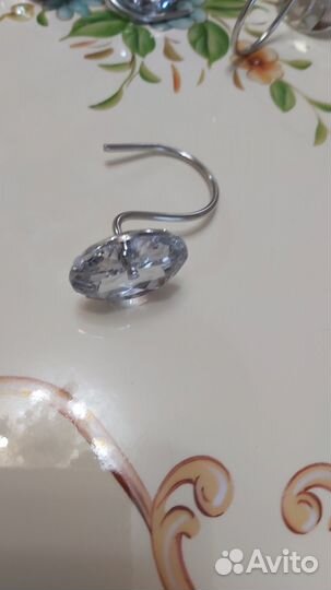 Крючки для шторы в ванную