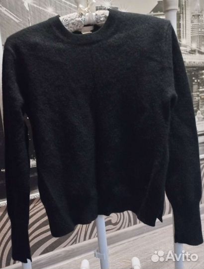Свитер H&M черный