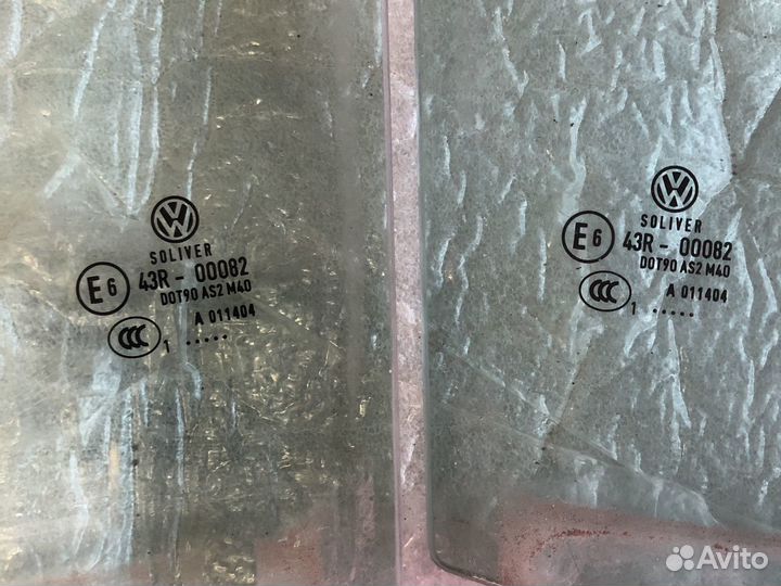 Стекло двери VW Passat B7 Седан 2011 Стекло двери