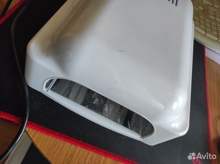 Уф лампа для ногтей