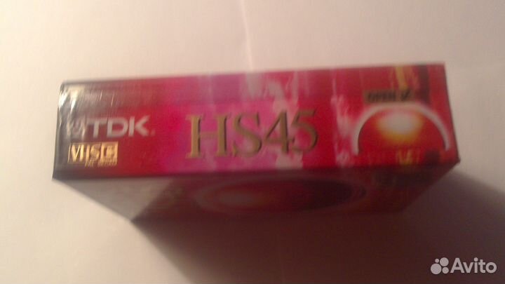 Видеокассеты формата VHS-C