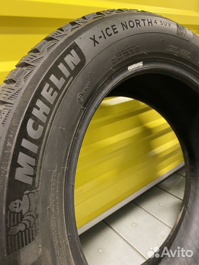 Michelin X-Ice North 4 SUV 225/60 R18