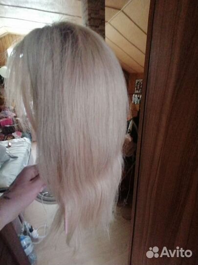 Парик из натуральных волос блонд