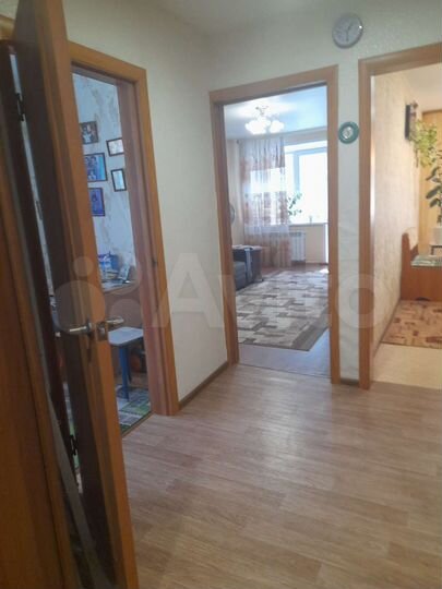 2-к. квартира, 53 м², 1/4 эт.