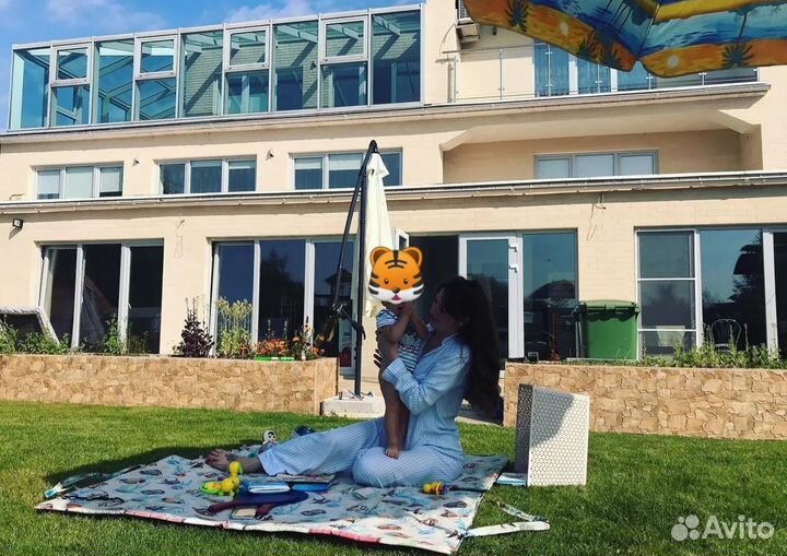 Няня для ребенка со свободным английским языком